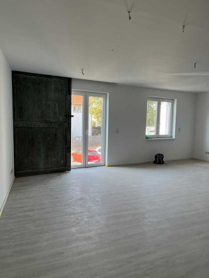 Schöne und neuwertige 4-Raum-Loft-Wohnung mit geh. Innenausstattung mit Balkon in Bad Sobernheim