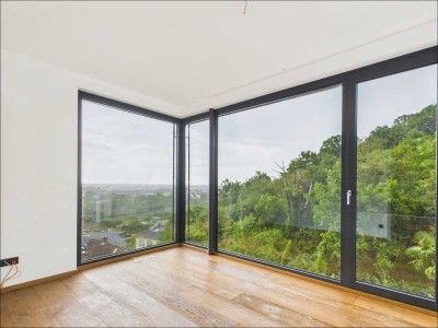 EXKLUSIV - INNOVATIV - SMART
Doppelhaushälfte mit großem Gartenanteil!