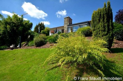 Wunderschönes Einfamilienhaus mit Fernblick in Heimbuchenthal