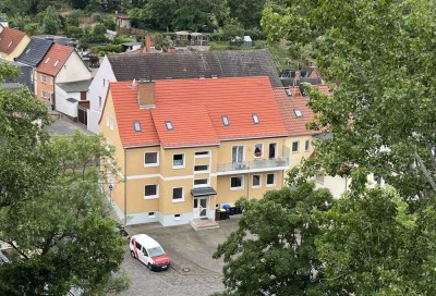 Erstbezug nach Sanierung - 4 Raum Wohnung