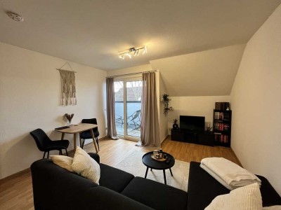 GANZ OBEN: 2-ZIMMER-WOHNUNG MIT BALKON - IDEAL für 1 Person