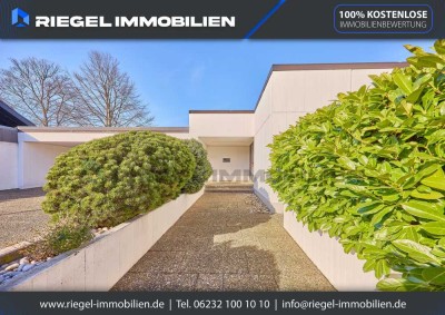 Sie hier? Wir auch! Eine absolute Rarität -Bungalow auf ca. 1.213 m² gr. Grundstück in Traumlage!