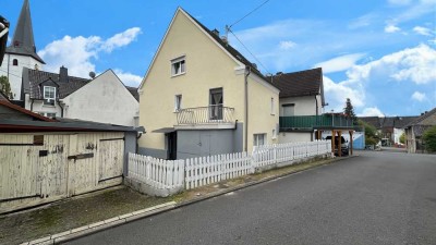 Modernisiertes Reiheneckhaus mit Garten, Garage und Einligerwohnung in Frickhofen