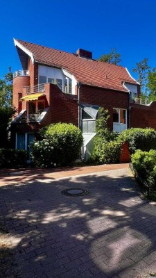 ETW-sanierte Maisonette ETW mit Garten und eigenem Hauseingang in Kladow