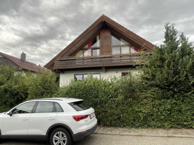 Günstiges 7-Raum-Reihenendhaus mit gehobener Innenausstattung in Wiernsheim