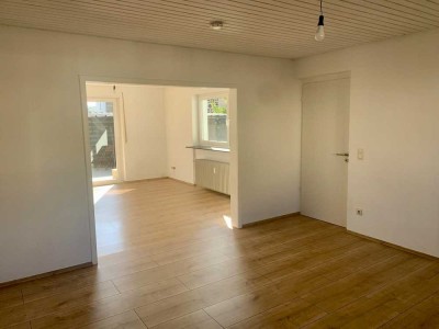 Geschmackvolle, gepflegte 3-Raum-Hochparterre-Wohnung mit schöner Innenausstattung