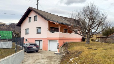 Charmantes Einfamilienhaus mit großem Garten in Strau