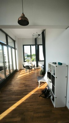 Helle und moderne 1-Zimmer-Wohnung mit Loggia – ab 1. September verfügba