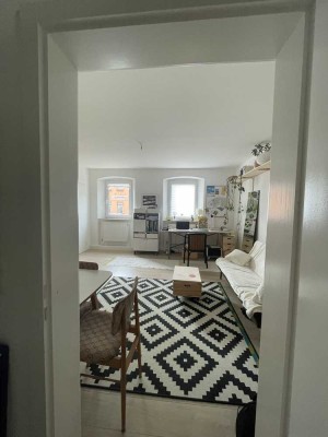 Charmante, helle, vollständig renovierte
 2-Zimmer-Wohnung in Bamberg