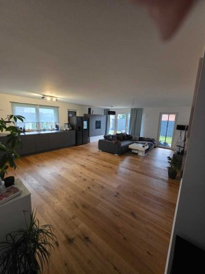 3-Zimmer Wohnung mit Balkon und Garage in Neuberg