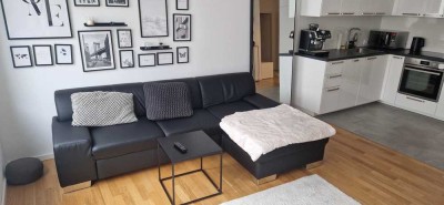 Attraktive voll möblierte 2-Zimmer Wohnung mit Balkon im 2. OG in Frankfurt-Gallus