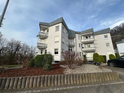 Stilvolle 3-Raum-Hochparterre-Wohnung mit Balkon und Einbauküche in Grenzach-Wyhlen