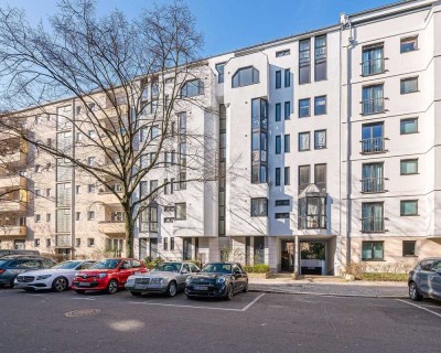 Bauhaus-Atmosphäre im Herzen der Hauptstadt - 3-Zimmerwohnung  mit Loggia