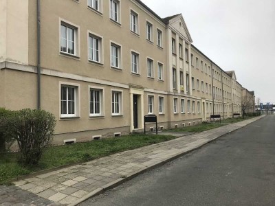 * Für Berufsstarter und Pendler ideal *