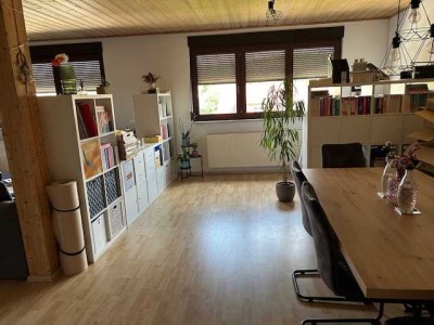 Schöne und gepflegte 3-Zimmer-Dachgeschosswohnung in Schaafheim