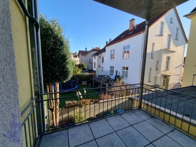 Schöne 2,5 ZKB mit Sonnenbalkon in der Innenstadt