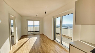 Neubau Erstbezug Helle Zwei Zimmer Terrassenwohnung mit Süd-Ost Fernblick
