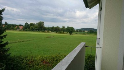 Gessertshausen - Ruhig und dennoch zentral - Freier Blick über Feld und Wiese