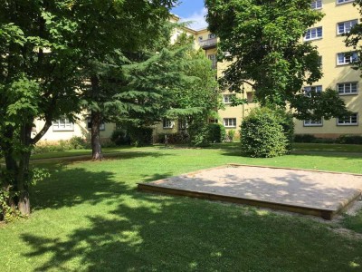 3-Zimmer-Wohnung mit Loggia im Nebeniusblock
