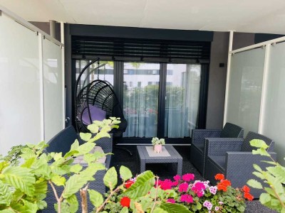 charmantes und modernes Apartment mit kleinem Garten