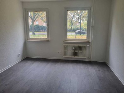Renoviert - Balkon - 2 Zimmer *Hamm-Mitte*