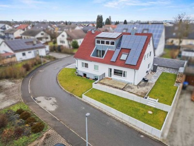 Wohnen auf zwei Etagen! Großzügige Eigentumswohnung mit herrlichem Sonnenbalkon