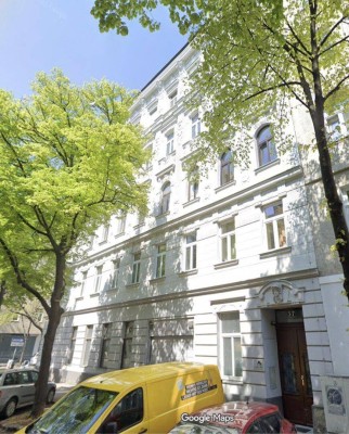 Furnished Duplex Apartment // 200 meters to U2 station Messe-Prater