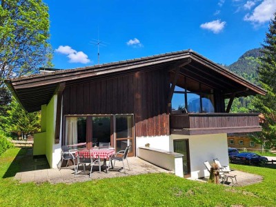 Einfamilienwohnhaus mit wunderbarem Bergblick im Bergsteigerdorf Sachrang: