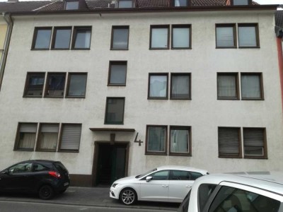 Schöne zwei Zimmer- Wohnküche -Diele - Bad -  Wohnung in Köln, Raderberg