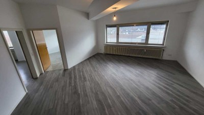 Erstbezug nach Sanierung mit Balkon: Attraktive 3,5-Zimmer-Wohnung in Meisenheim