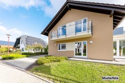 Freistehendes Einfamilienhaus