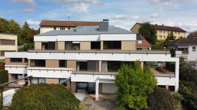 Sehr geräumiges Architekten-Haus mit Einliegerwohnung