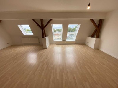 NEU | 5,5-Zimmerwohnung in Französisch Buchholz (Pankow)