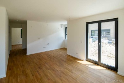 Kleine 2 Zimmer-Gartenwohnung - in bester Nachbarschaft zu vermieten