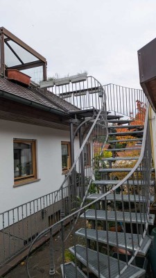 Gepflegte 2,5-Zimmer Dachgeschosswohnung in Kreuzwertheim