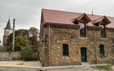 Bester Start 2026 - Modernes Stadthaus im denkmalgeschützten Ensemble – Erstbezug im Leipziger Osten