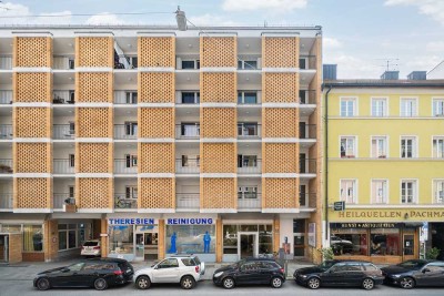 Seltene Gelegenheit in der Maxvorstadt: 3-Zi.-Wohnung mit Potenzial in Bestlage - sofort verfügbar!