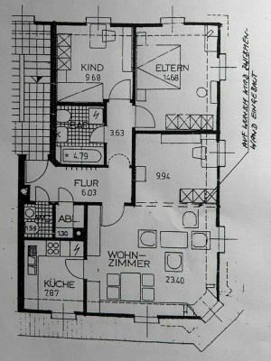 Vollständig renovierte Wohnung mit drei Zimmern und Einbauküche