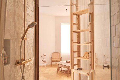 PROVISIONSFREIE, hochwertig sanierte, sonnige Altbauwohnung Nähe Schönbrunn