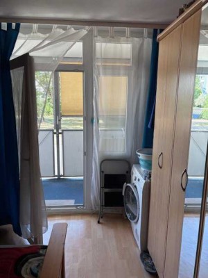 ***TOP Gelegenheit*** Für KA o. Eigennutzer; 2 ZKB, Balkon, Keller, 1. OG, Stellplatz in saniertem M