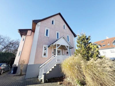 Sofort Verfügbar: Wunderschönes Zweifamilienhaus mit viel Charme und Geschichte