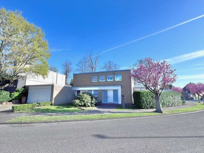 2 Häuser + Doppelgarage + 5 Stellplätze + Anbau- und Aufstockungsmöglichkeiten Jülich Stadt