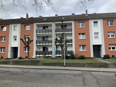 Nachmieter gesucht! gut geschnitten  2-Zimmer-Wohnung mit Balkon Mönchengladbach Schmölderpark