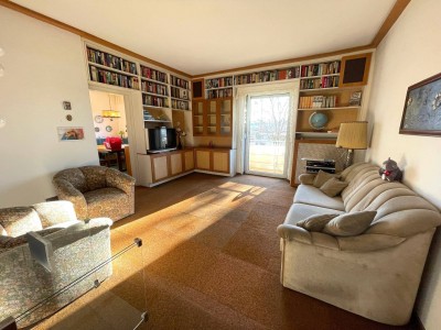 Charmante 5-Zimmer-Wohnung mit 2 Balkonen in zentraler Lage