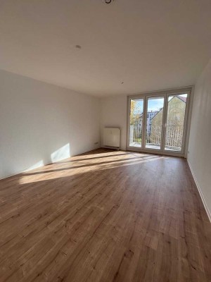 geräumige 3-Raumwohnung mit Balkon in zentraler Altstadtlage (Bahnhofsnähe)