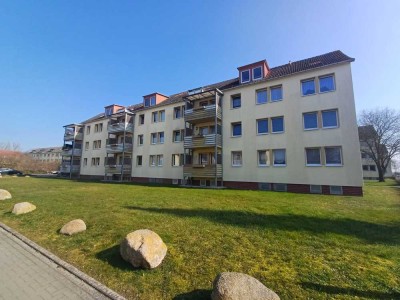 Helle, freundliche 2-Zimmer-Wohnung mit Wannenbad