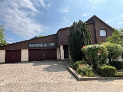 Geräumiges, günstiges 8-Zimmer-Haus in Sinsheim