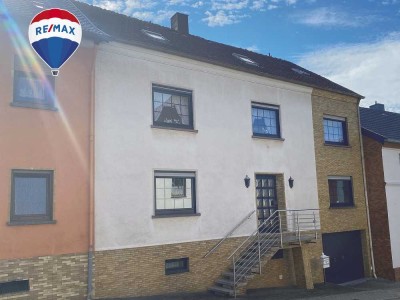 ZENTRAL IST DAS A und O...
Zweifamilienhaus in HUMES