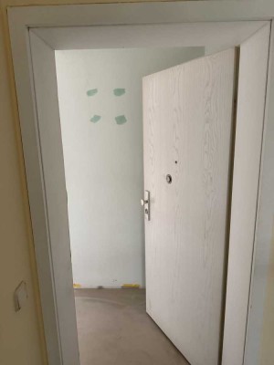 Exklusive, gepflegte 2-Zimmer-DG-Wohnung mit Einbauküche in Bad Homburg v. d. Höhe