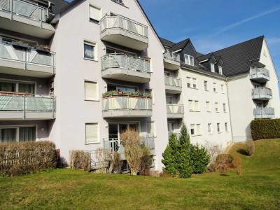 ** mit Balkon ** 2 Zimmer Eigentumswohnung in gefragter Wohnlage von Werdau zu verkaufen!